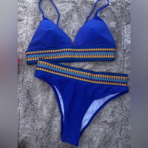 Woman's bikini Small NWOT - Picture 2 of 2